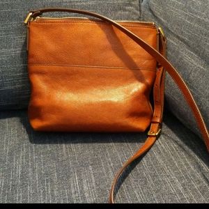 Fossil purse for bundle
